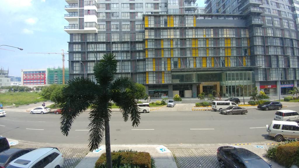 Chin'S Place Sea Residences Moa Manila Exteriör bild